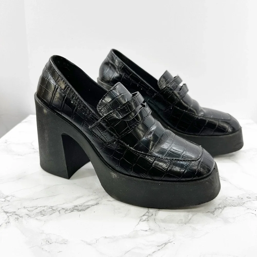 ASOS Design Signature Platform Heeled Loafer Black Croc‎ Size 8